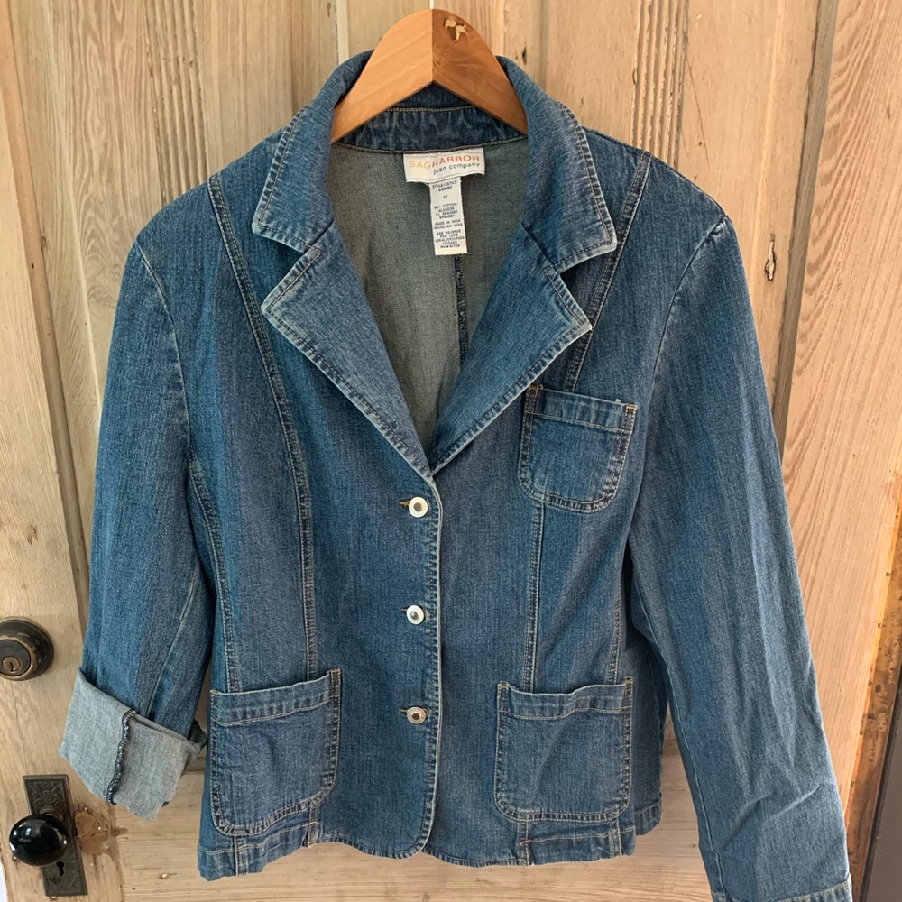 Perfect blue jean jacket!
